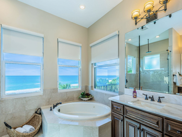 Treasure Island 6 Bedroom Home Pool & Views
